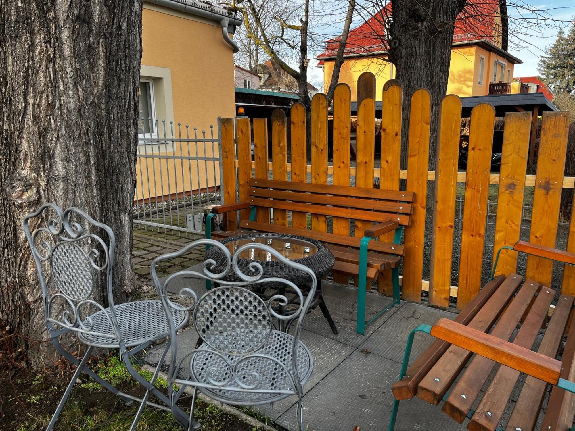 Ferienwohnungen Landeskrone Dresden Exteriör bild